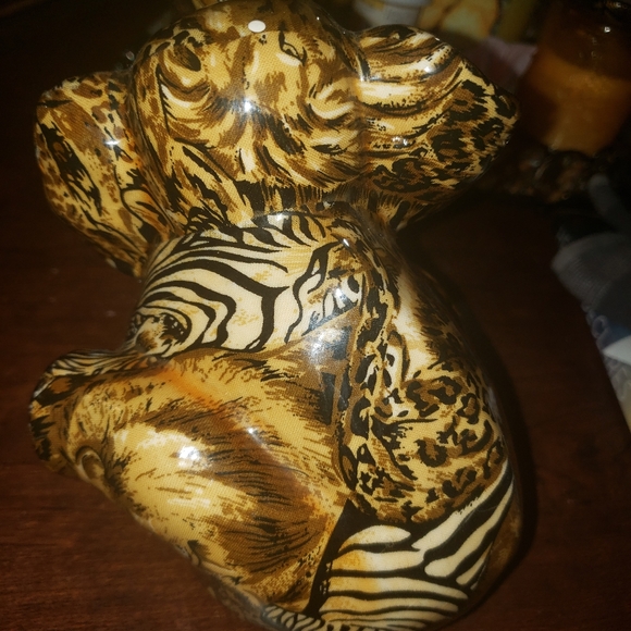 La Vie Ceramic Elephant - Picture 2 of 4